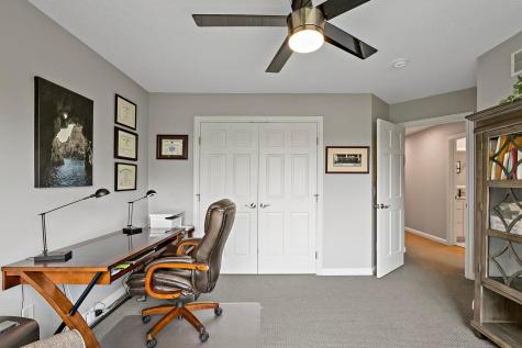 337 Willoughby Way W Minnetonka MN 55305