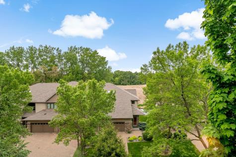 337 Willoughby Way W Minnetonka MN 55305