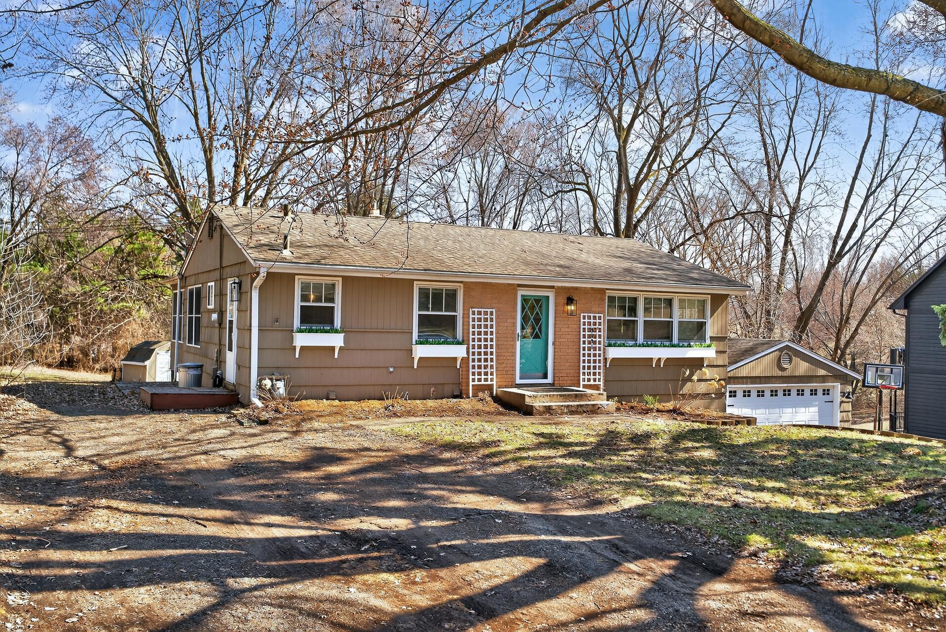 9091 W Staring Lane Eden Prairie MN 55347