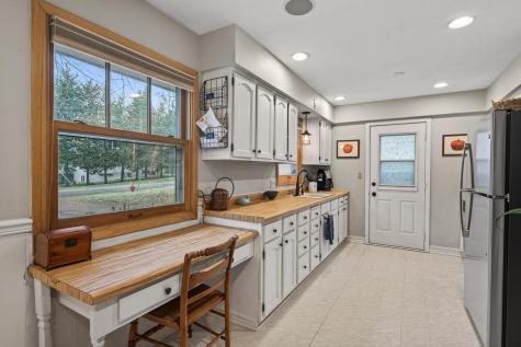 9091 W Staring Lane Eden Prairie MN 55347