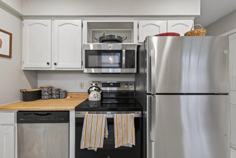 9091 W Staring Lane Eden Prairie MN 55347