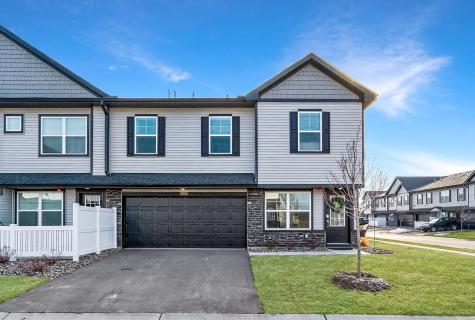 5251 Long Pointe Pass Woodbury MN 55129