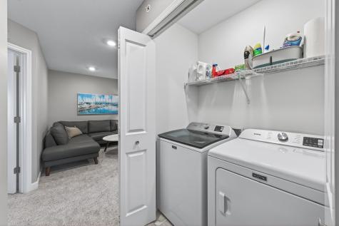 5251 Long Pointe Pass Woodbury MN 55129