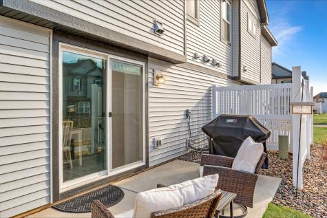 5251 Long Pointe Pass Woodbury MN 55129
