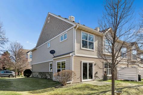 593 Stonewood Way Burnsville MN 55306
