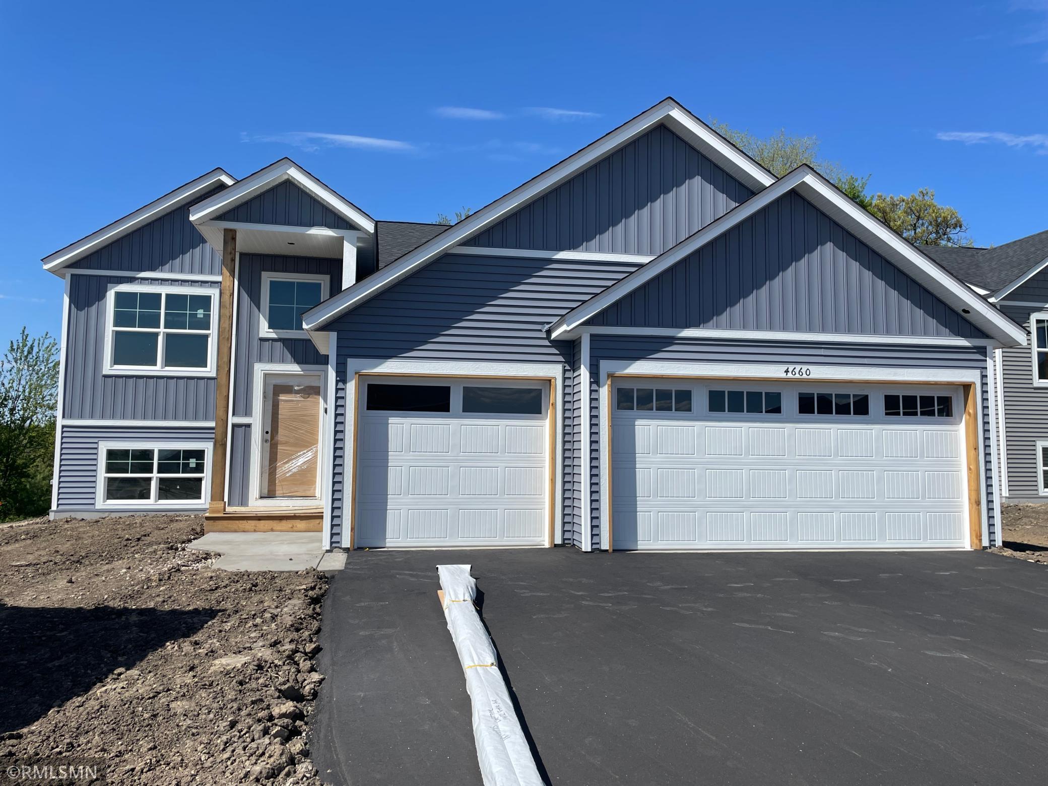 4660 199th Street N Forest Lake MN 55025