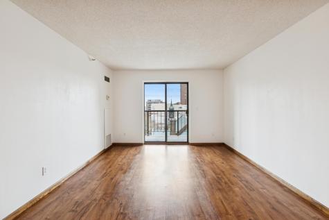 78 10th Street E Saint Paul MN 55101
