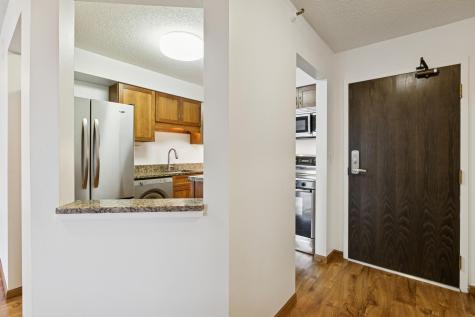 78 10th Street E Saint Paul MN 55101