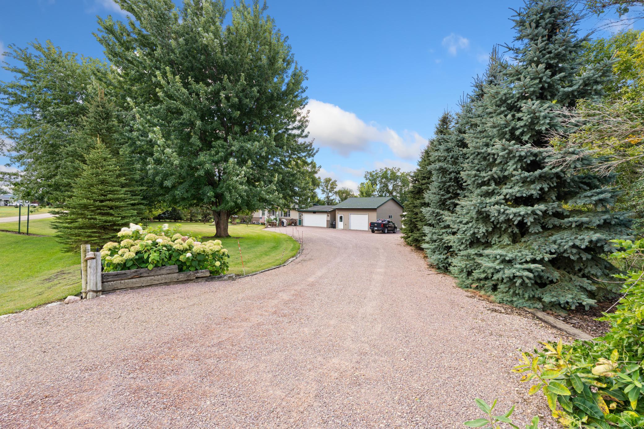 1 Lime Lake Drive Avoca MN 56114