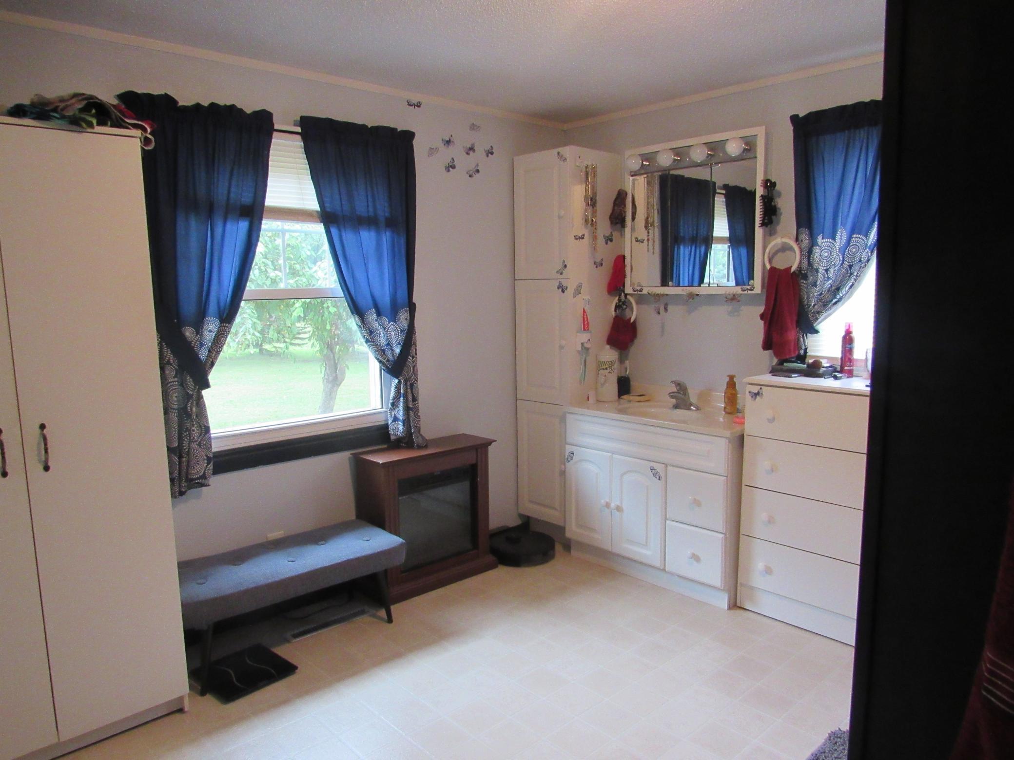 1 Lime Lake Drive Avoca MN 56114