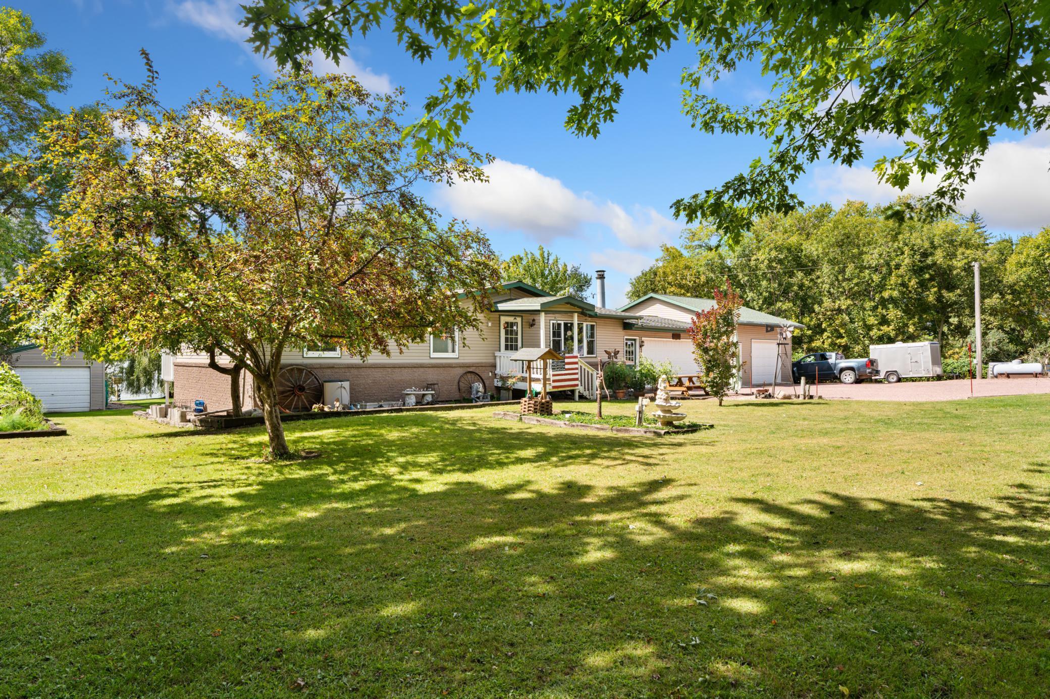 1 Lime Lake Drive Avoca MN 56114