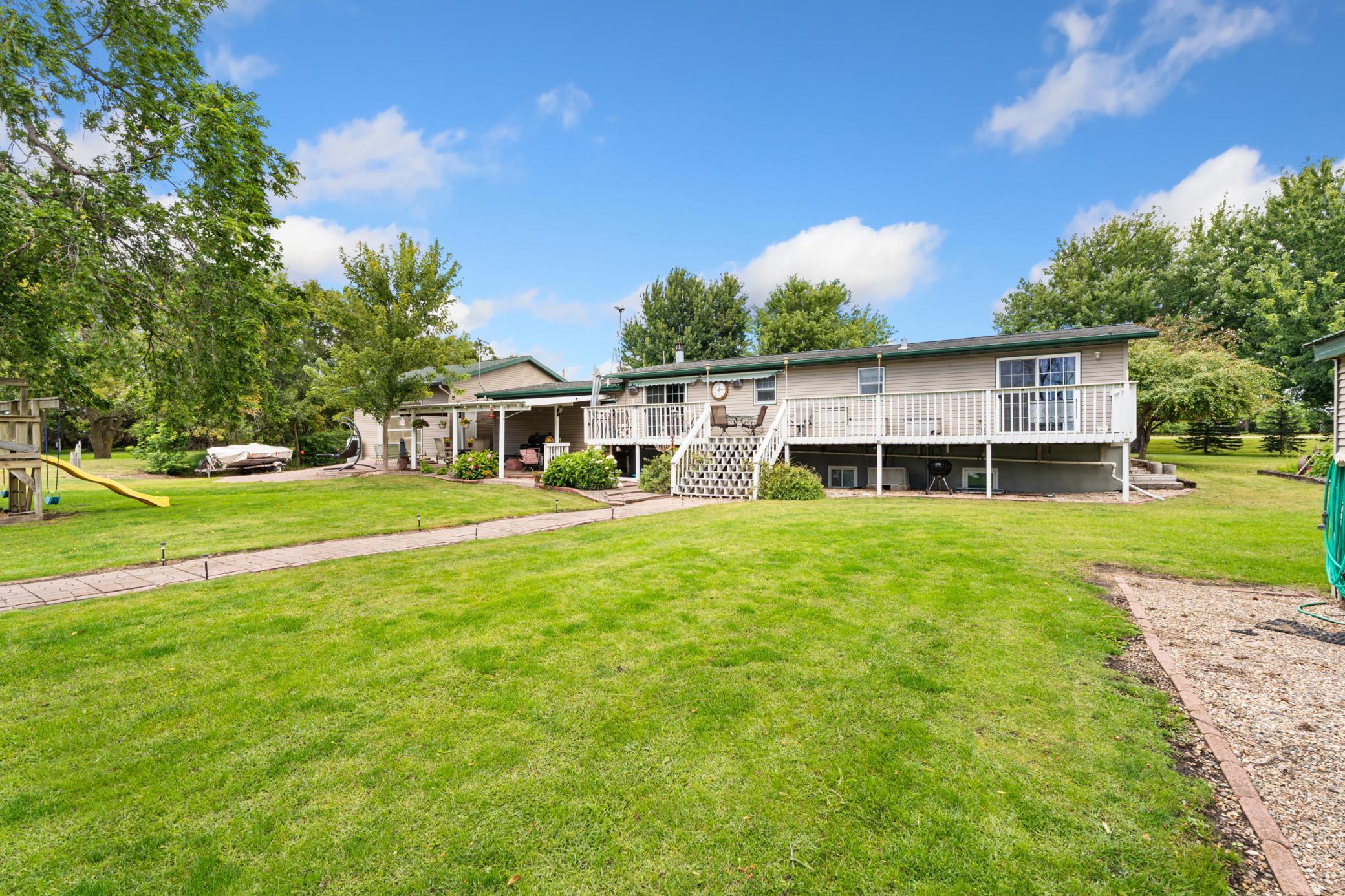 1 Lime Lake Drive Avoca MN 56114