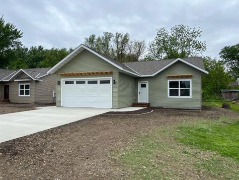 820 Spark Avenue Albert Lea MN 56007