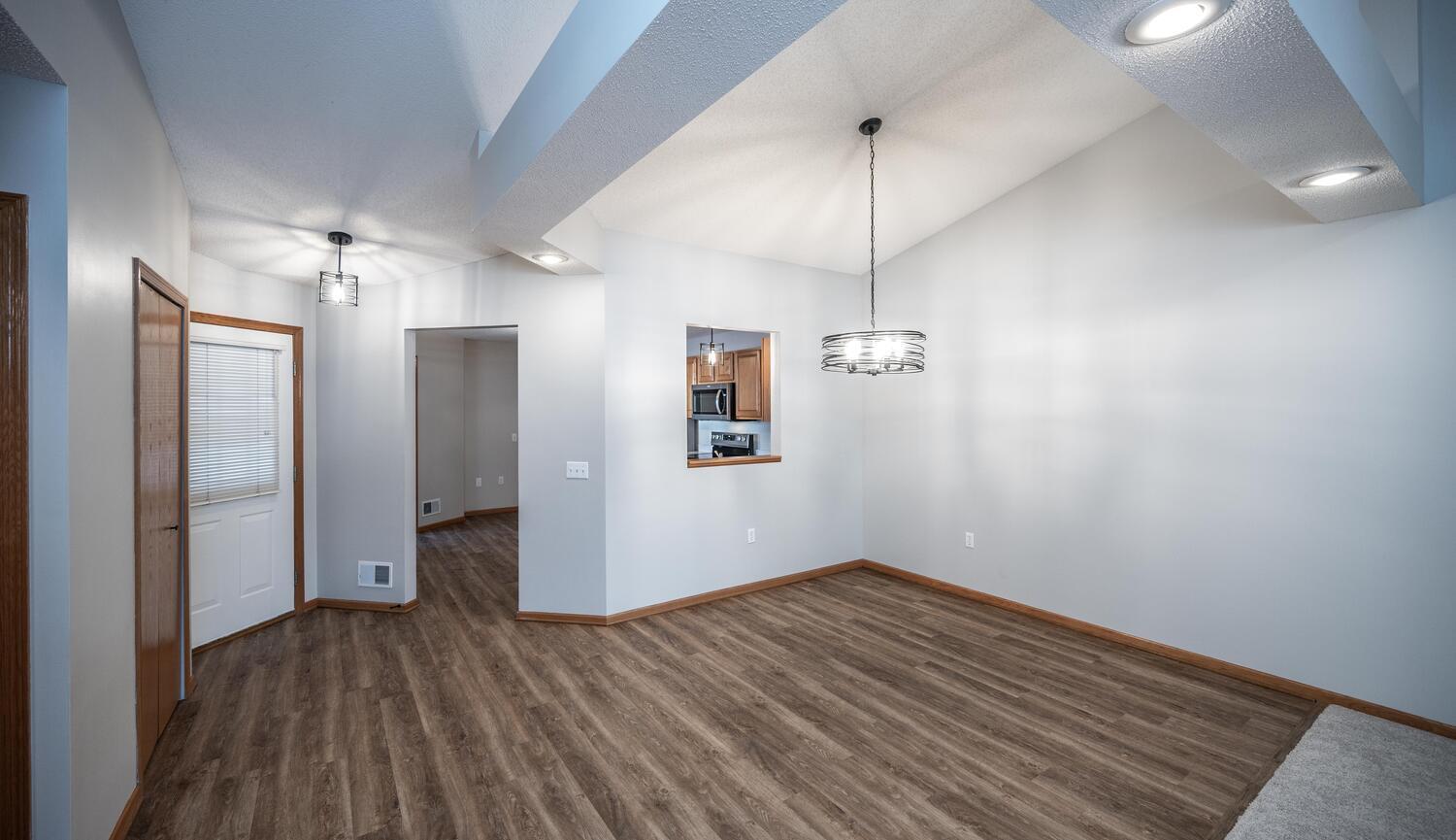 15664 Flackwood Way Apple Valley MN 55124