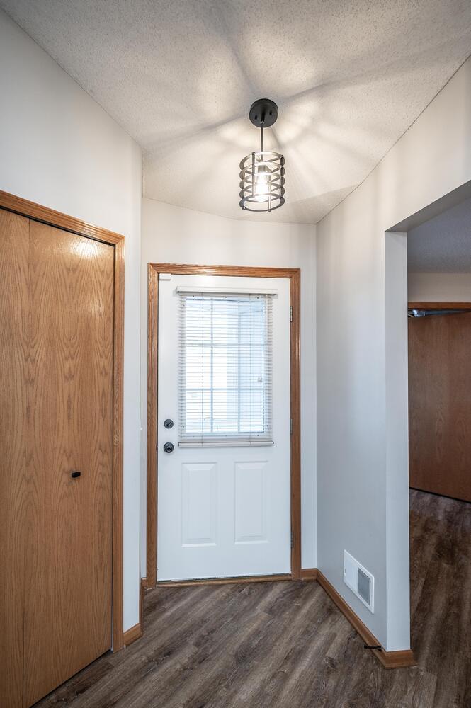 15664 Flackwood Way Apple Valley MN 55124