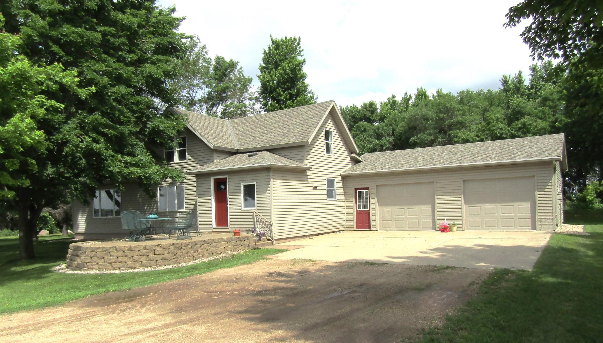 125 210th Avenue SW Appleton MN 56208