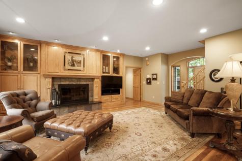 1392 Timberwolf Trail Lino Lakes MN 55038