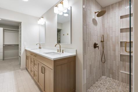 4984 Three Points Boulevard Mound MN 55364