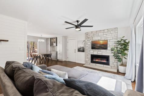4984 Three Points Boulevard Mound MN 55364