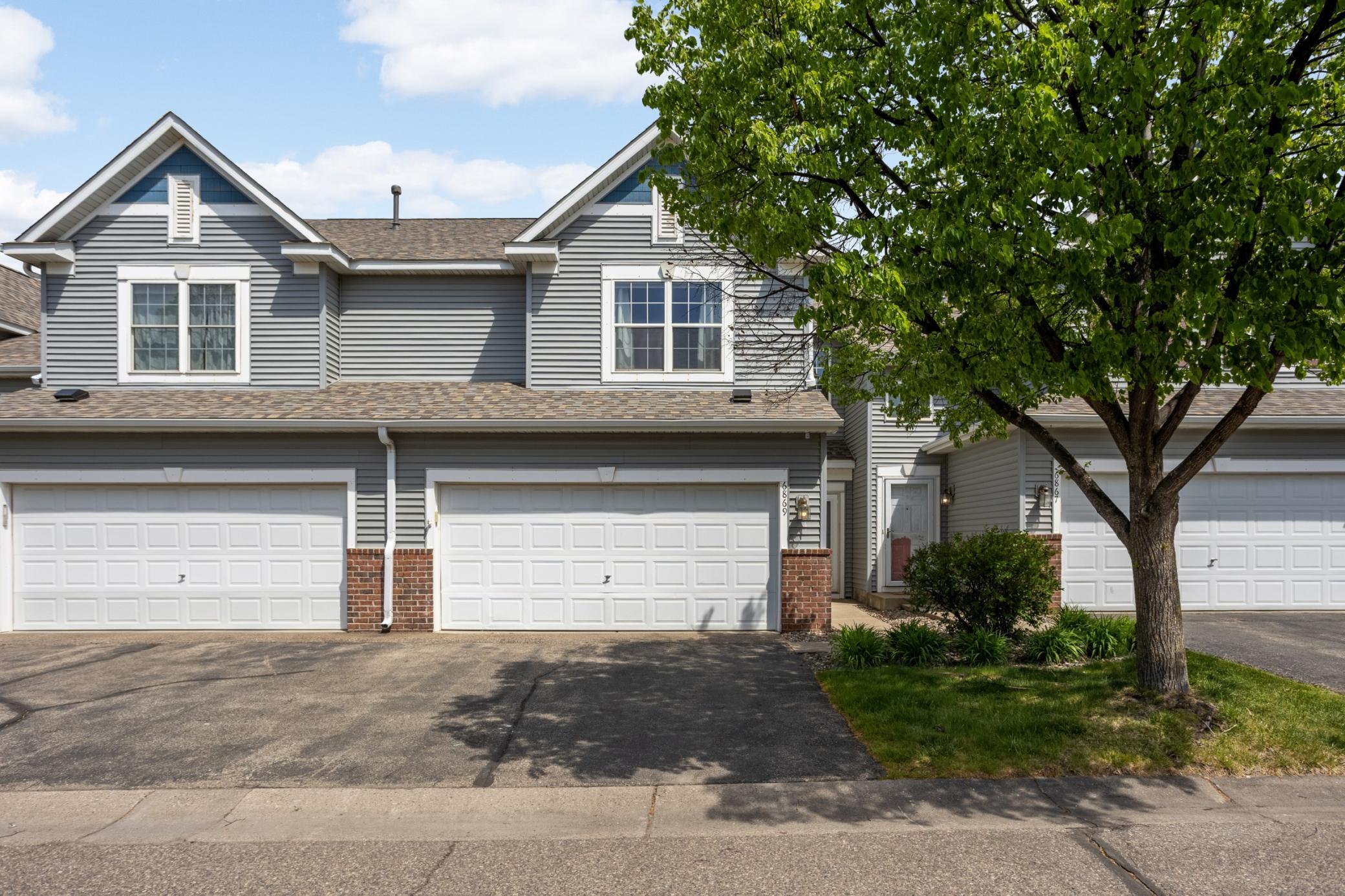 6869 Folkestone Road Apple Valley MN 55124