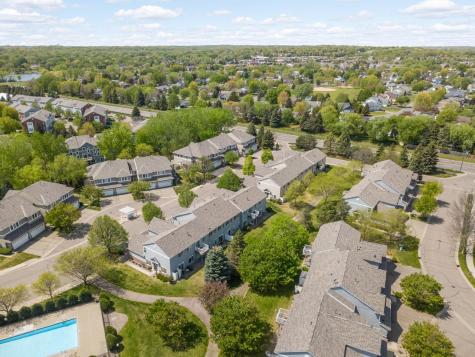 6869 Folkestone Road Apple Valley MN 55124