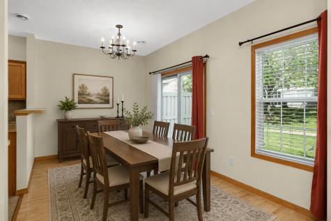 6869 Folkestone Road Apple Valley MN 55124