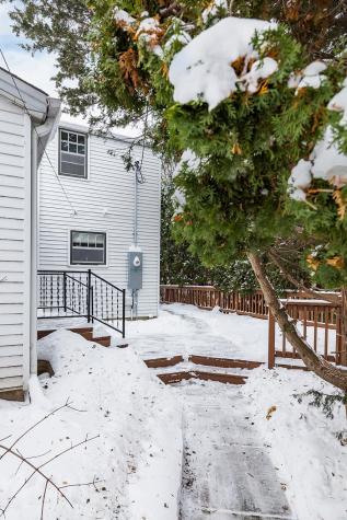 1589 Hillcrest Avenue Saint Paul MN 55116