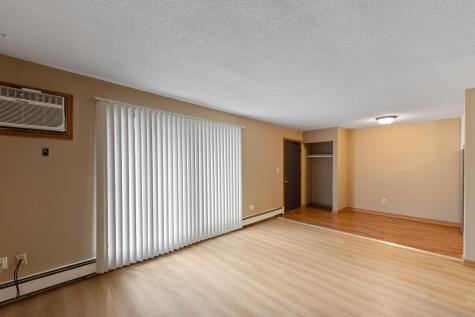 7202 72nd Lane N Brooklyn Park MN 55428