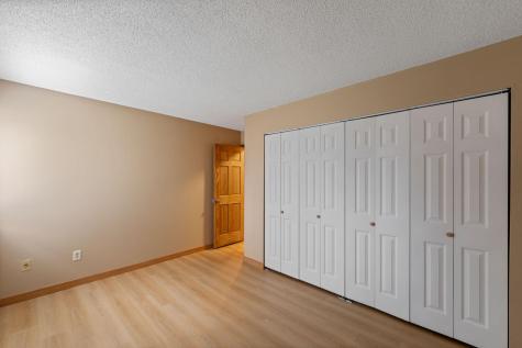 7202 72nd Lane N Brooklyn Park MN 55428