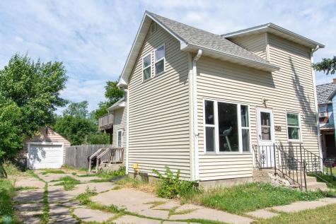 341 5th Avenue NE Valley City ND 58072