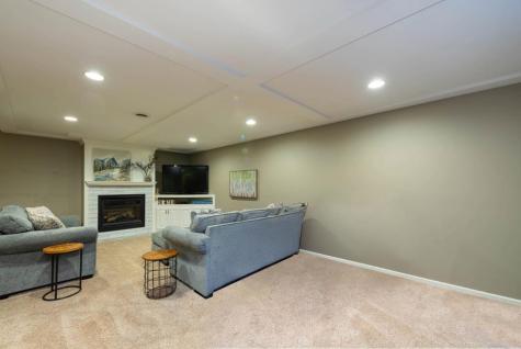 104 Park Place Mankato MN 56001