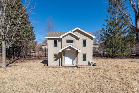 104 Park Place Mankato MN 56001