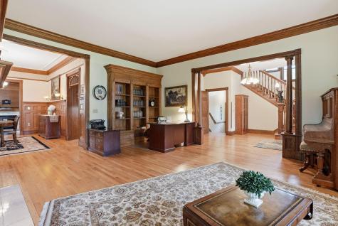 2940 Labore Road Little Canada MN 55109