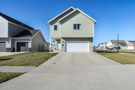 7333 23rd Street S Fargo ND 58104