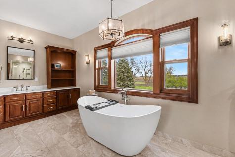 1358 Us Highway 75 Pipestone MN 56164