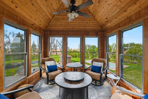 1358 Us Highway 75 Pipestone MN 56164