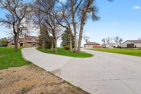 1358 Us Highway 75 Pipestone MN 56164