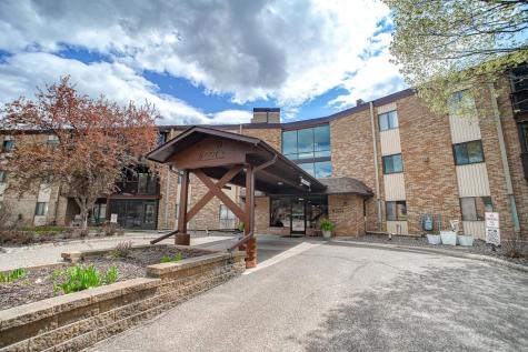 2680 Oxford Street N Roseville MN 55113