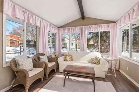 10032 Irwin Circle Bloomington MN 55437