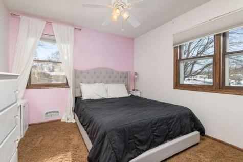 10032 Irwin Circle Bloomington MN 55437