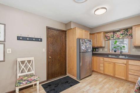 10032 Irwin Circle Bloomington MN 55437
