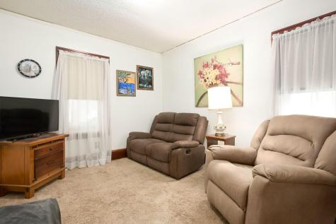 925 Otto Avenue Saint Paul MN 55102