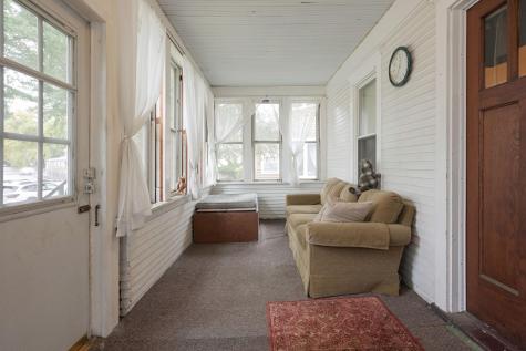 925 Otto Avenue Saint Paul MN 55102