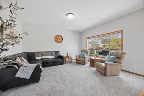 6657 E Oak Drive Monticello MN 55362
