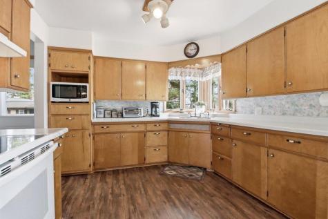 983 23 1/2 Street Chetek WI 54728