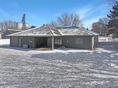 431 Elizabeth Avenue Lake Wilson MN 56151