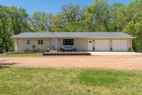 37285 161st Avenue Montgomery MN 56069
