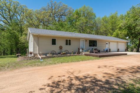 37285 161st Avenue Montgomery MN 56069