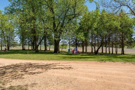 37285 161st Avenue Montgomery MN 56069