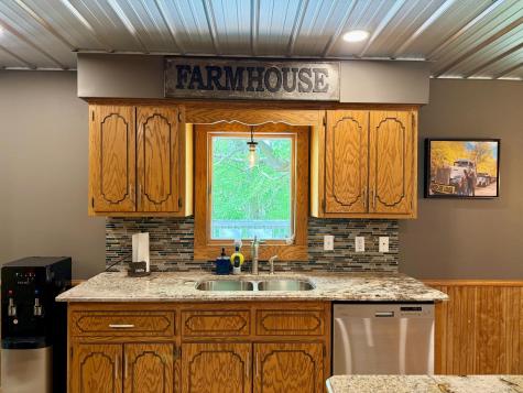 37285 161st Avenue Montgomery MN 56069